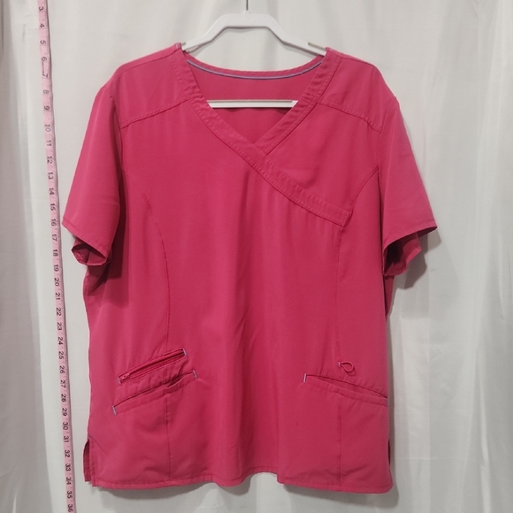 Source Unknown Tops - Source Unknown Fuchsia Short Sleeve Top